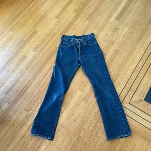 Vintage Levi’s denim bootcut size 28 fits like a 27